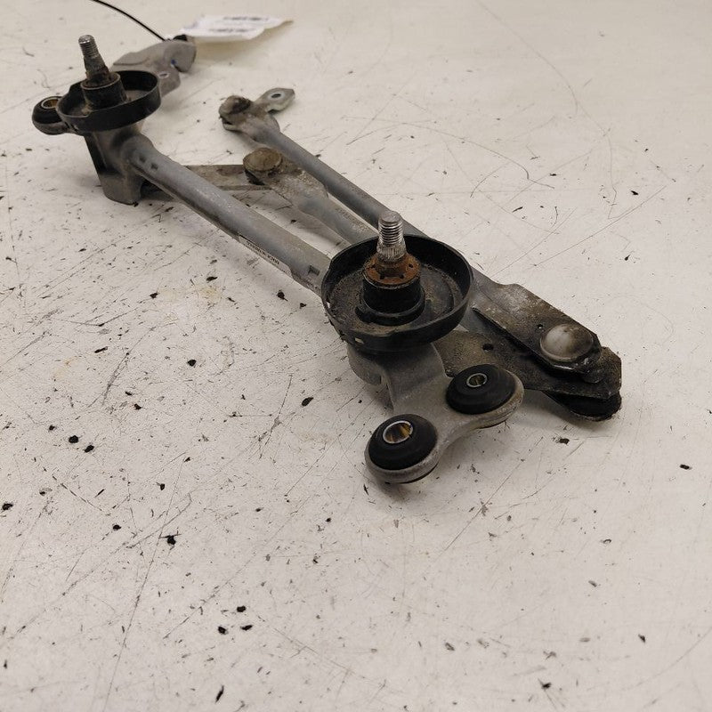 Windshield Wiper Transmission Linkage Hatchback Note Fits 14-19 Nissan