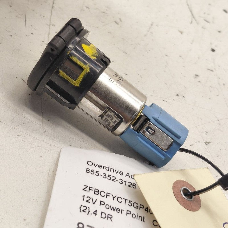 Fiat 500 X Model   12V Power Port Socket  2016 2017