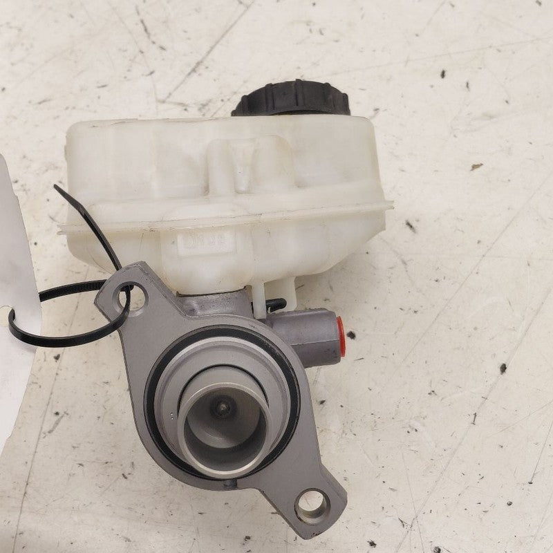 Brake Master Cylinder VIN 26 4th And 5th Digit Fits 14-18 Volvo S60