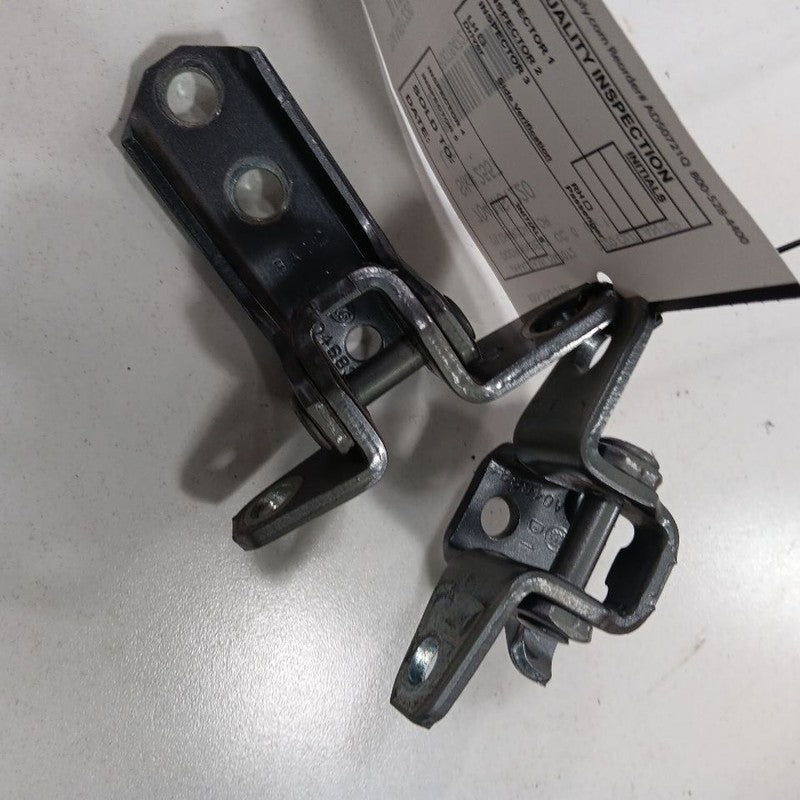 Mitsubishi Outlander Door Hinge Set Left Driver Rear  2020 2021 2022 2