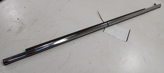 Chevy Traverse Door Glass Window Weather Strip Trim Front Left Driver 2011 