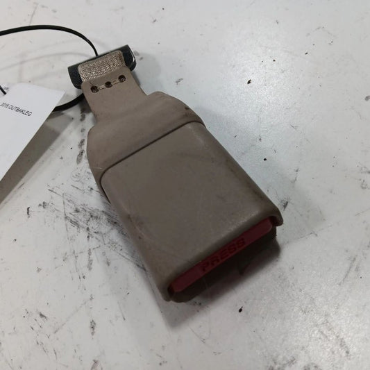 Subaru Outback Legacy Seat Belt Buckle Latch Right Passenger Rear Back 2016