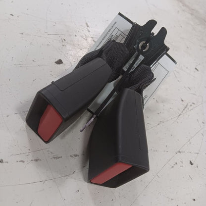 Chevy Trailblazer Seat Belt Buckle Latch Left Driver Rear Back  2021 2022 2023 