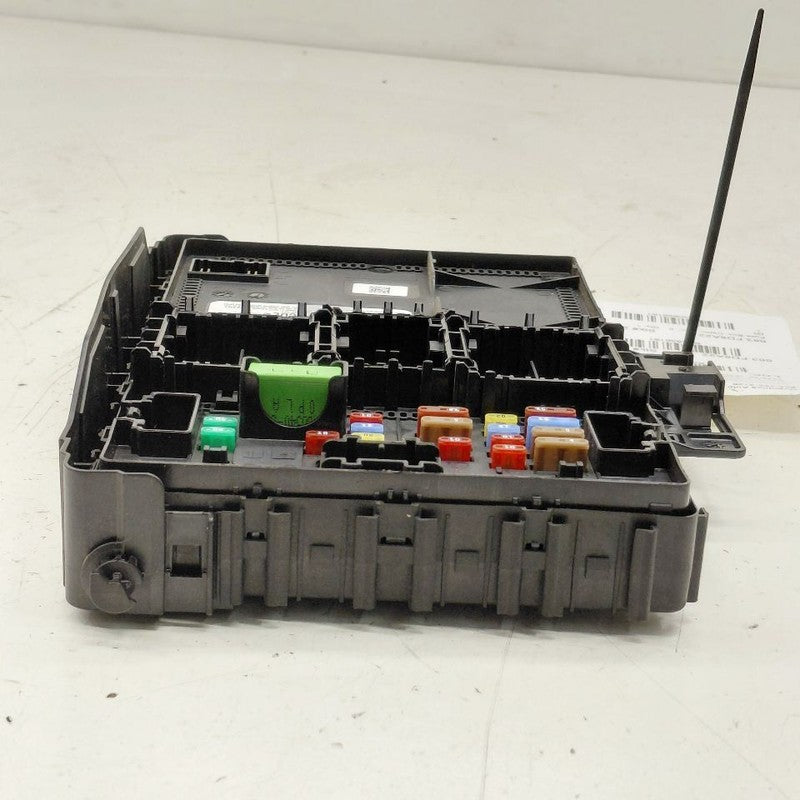 Ford Escape Cabin Fuse Box Interior Inner Under Dash  2022 2023 2024