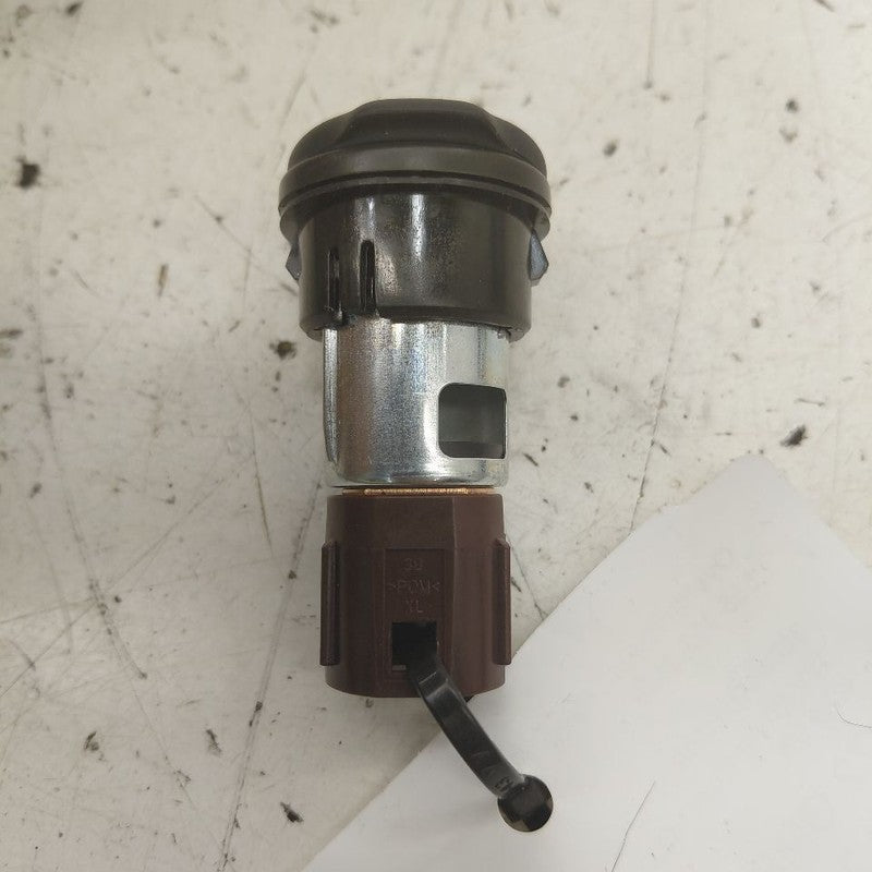 Chevy Equinox 12V Power Port Socket  2024 2023 2022