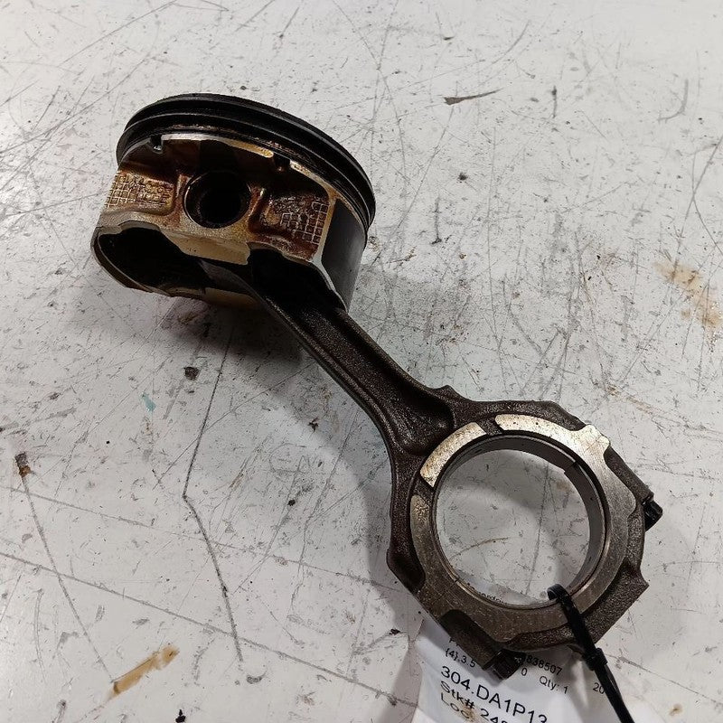 Nissan Maxima Single Piston With Connecting Rod  3.5 2014 2013 2012 20