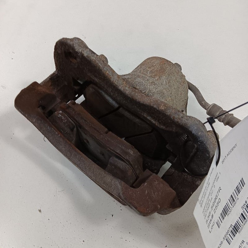 Passenger Right Front Brake Caliper Fits 12-17 Hyundai Accent OEM