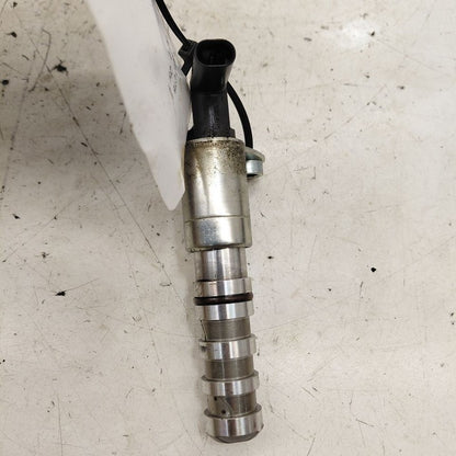 Cadillac CT6 Variable Timing Gear Oil Control Valve Solenoid Cylinder 