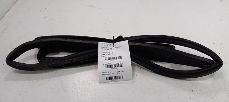 Subaru Legacy On Door Seal Rubber Right Passenger Rear Back 2010 2011 