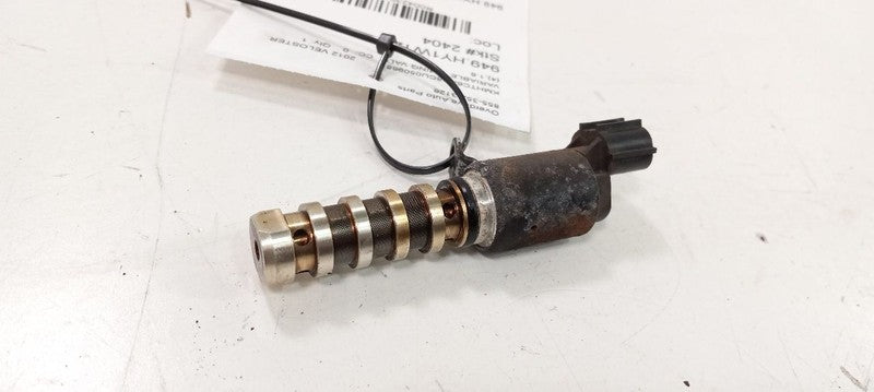 Veloster Variable Timing Gear Oil Control Valve Solenoid Cylinder Head 2012 