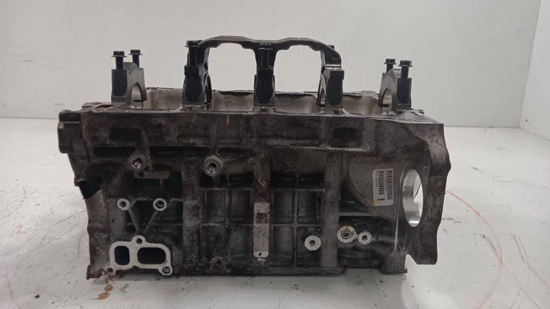 Cylinder Block Sedan 2.4L Fits 15 200