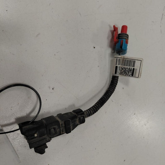 Kia Sorento Vapor Canister Connector Wire {31476B8500} 2018 2017 2016