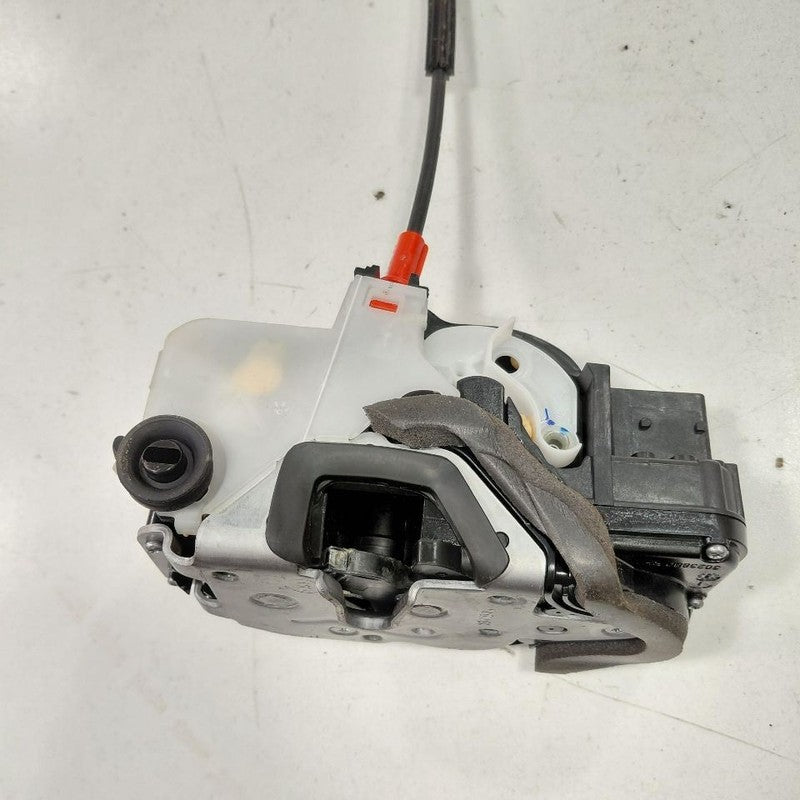 Buick Encore Door Latch Lock Right Passenger Rear  2020 2019 2018 OEM