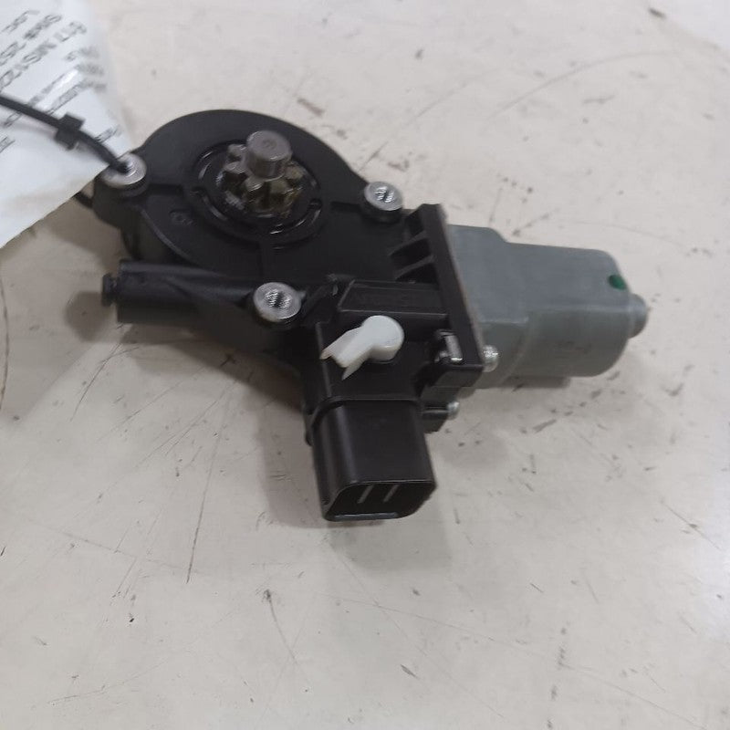 Left Rear Power Window Motor Fits 11-20 Mitsubishi Outlander Sport  OE