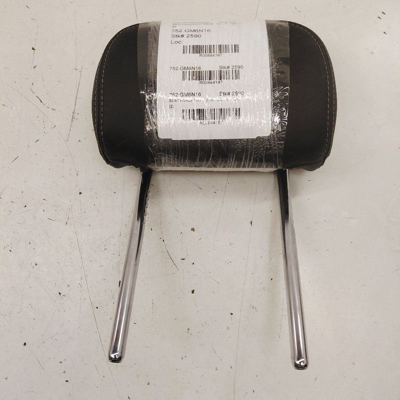 Cadillac XTS Seat Headrest Rear Back Seat Head Rest      2016 2017 201