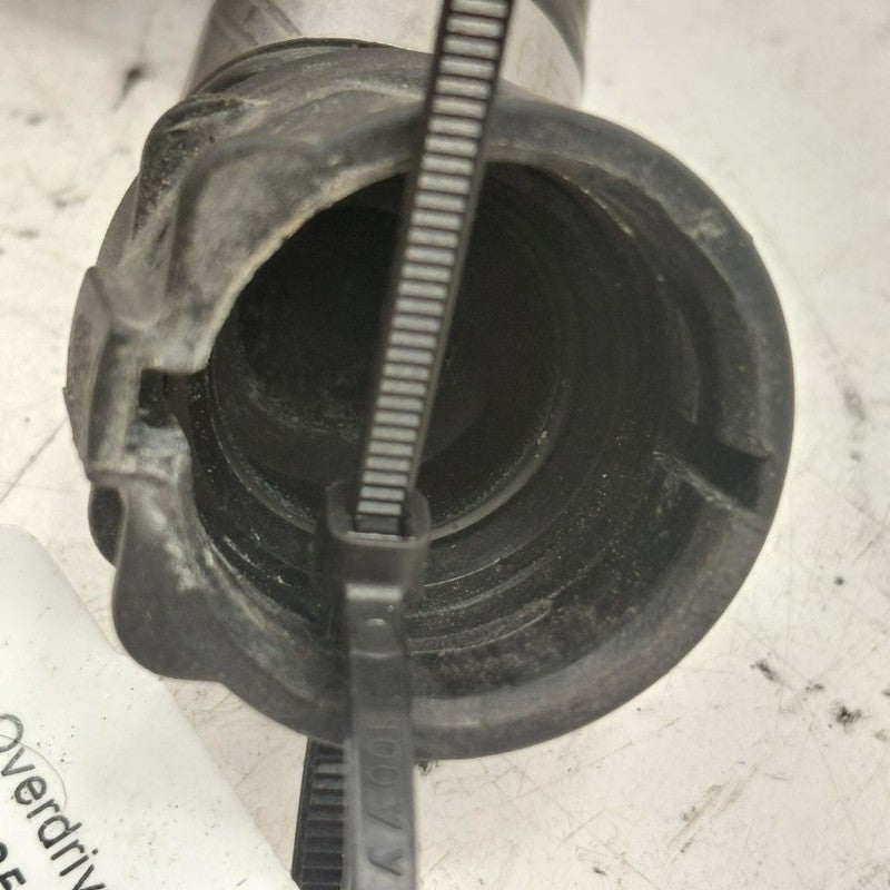 Volvo S60 Coolant Line Crossover Pipe  2.0 2018 2017 2016