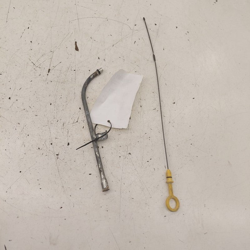 Subaru XV Crosstrek Engine Oil Dipstick  2.5 2025 2024