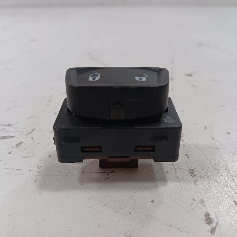 FIAT 500 Power Door Lock Switch  2017 2016 OEM