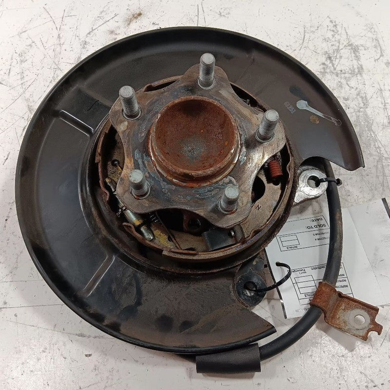 Nissan LEAF Left Rear Spindle Knuckle Bearing Hub  2013 2014 2015 2016 20