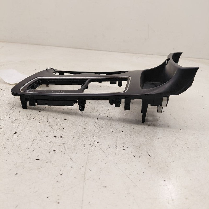 Kia Sorento Shifter Bezel Trim Shift Console Surround Trim  2018 2017 