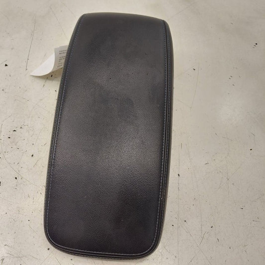 Chevy Volt Arm Rest  2019 2018 2017 2016