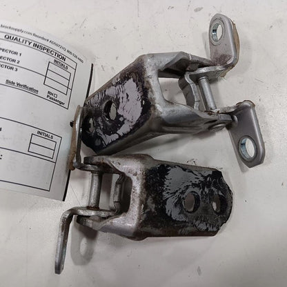 Nissan Versa Door Hinge Set Right Front Passenger  2023 2022 2021 2020