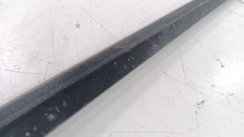 Hyundai Elantra Left Front Weather Strip Interior  2011 2012 2013 2014