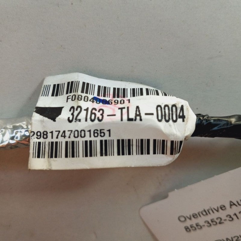 Honda CR-V Rear Spoiler Wire {32163TLA0004} 2017 2018 2019