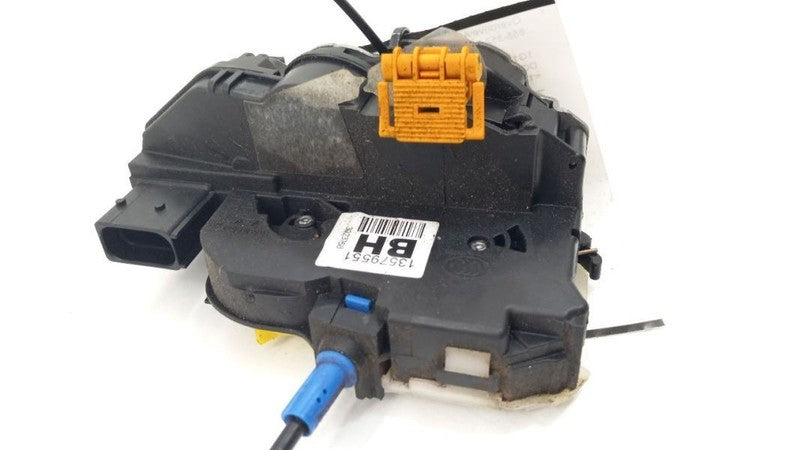 Chevy Malibu Door Latch Lock Left Side Rear 2014 2015 2016 2017 2018