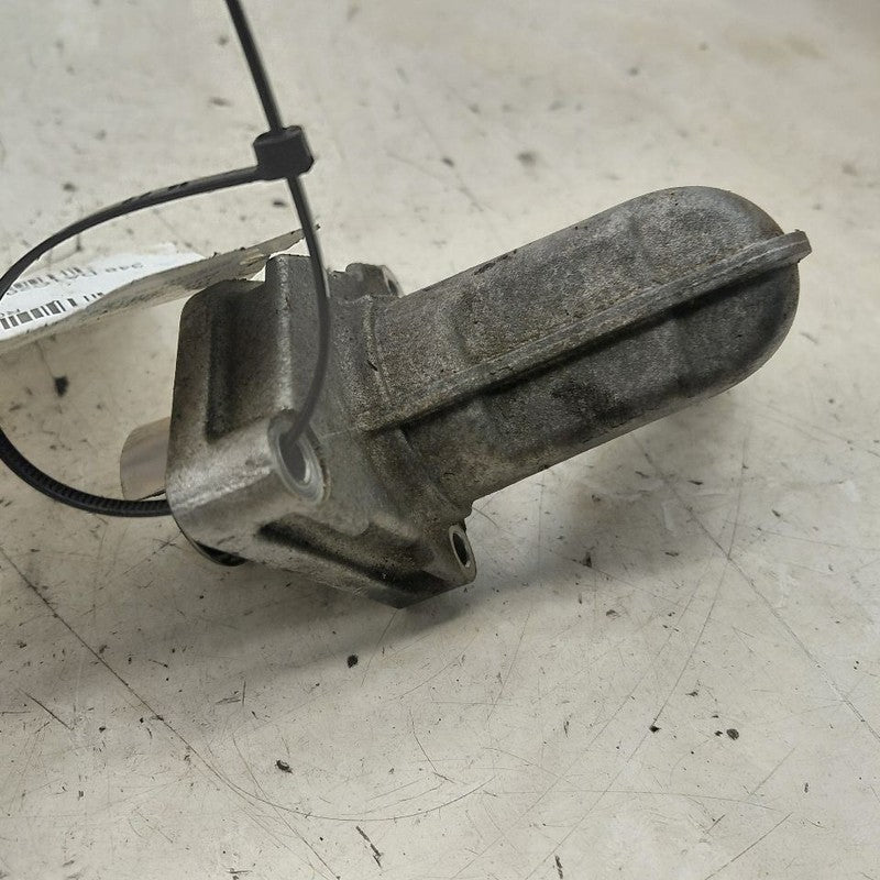 Nissan Murano Thermostat Housing Mount Bracket  2020 2021 2022 2023