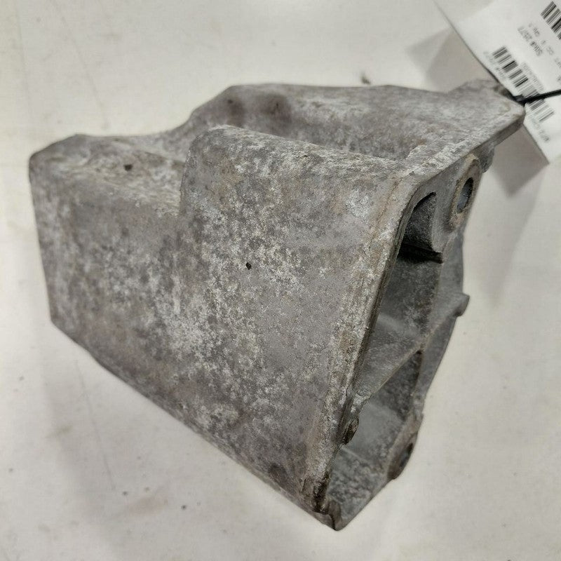 Chrysler 300 Engine Motor Mount Bracket Left Driver  3.6 2017 2018 201