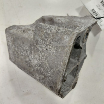 Chrysler 300 Engine Motor Mount Bracket Left Driver  3.6 2017 2018 201