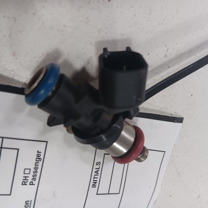 Fuel Injection Injector Fits 17-23 Chrysler Pacifica OEM