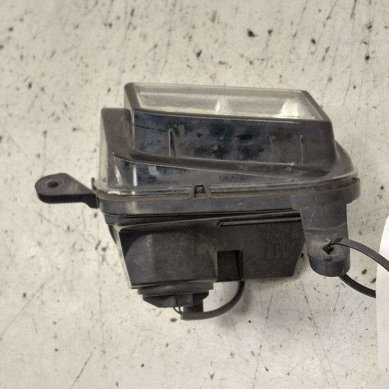 Driver Left Corner Light Lamp Cornering Bumper Mounted 16-18 CT6