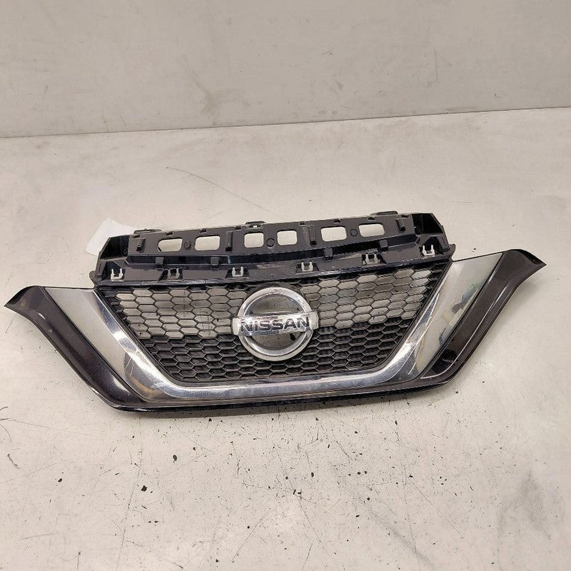 Center Grille Grill Hatchback Note Fits 17-19 Nissan Versa