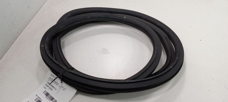 Cadillac XTS On Body Door Jamb Seal Front Right Passenger 2013 2014 20