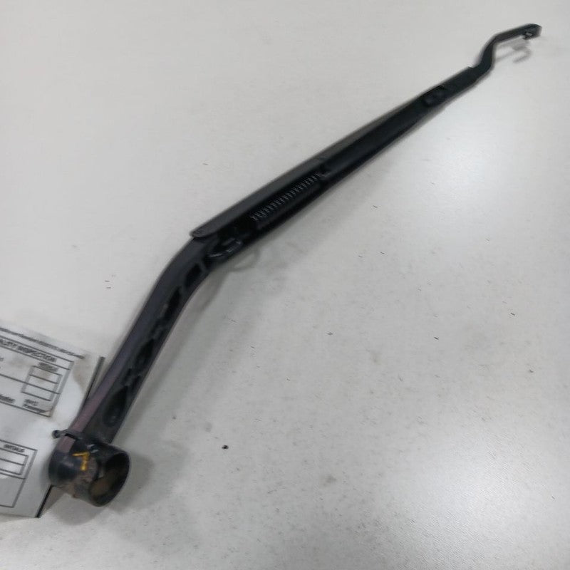 Chrysler 300 Windshield Wiper Arm Left Driver  2015 2016 2017 2018 2019
