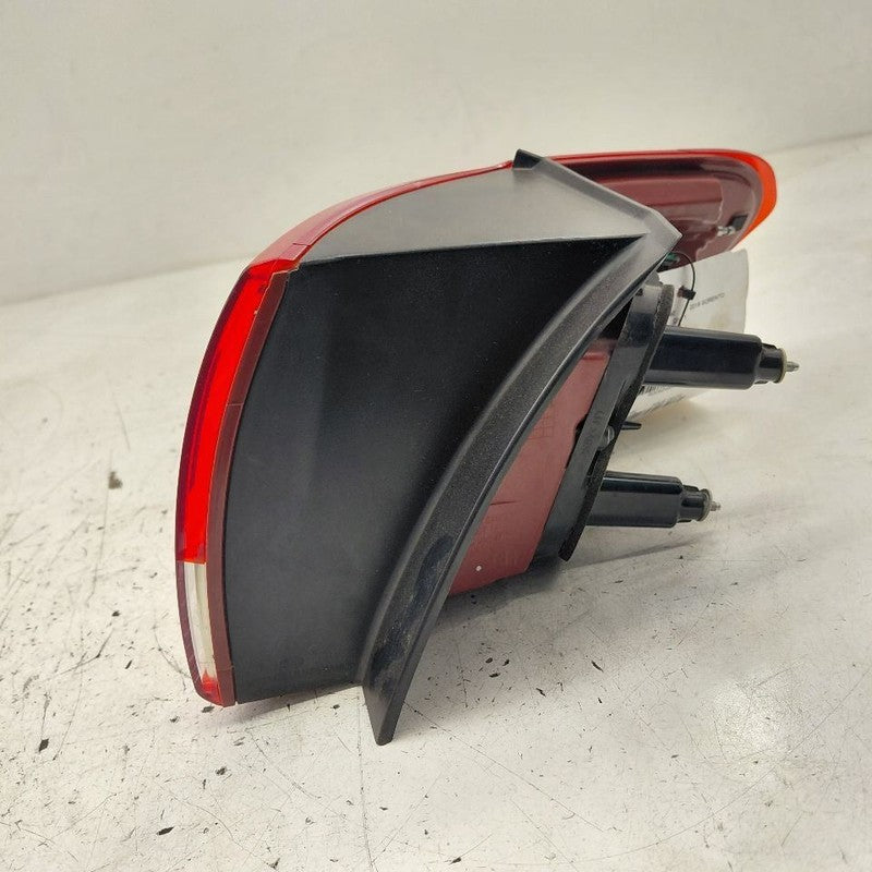 Driver Left Rear Tail Light Brake Lamp Incandescent Fits 16-18 Kia Sor