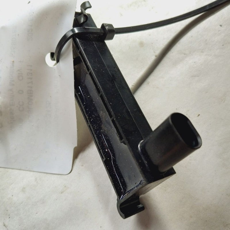 Buick Encore GX Keyless Entry Antenna Module {13580788} 2020 2021 2022