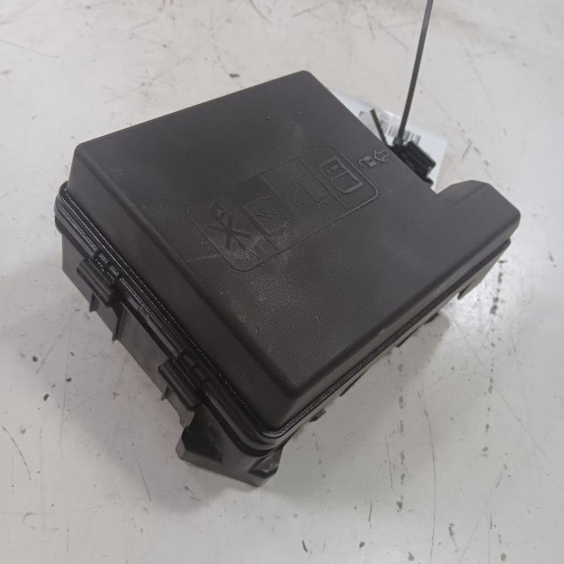 Fuse Box Engine Opt L3T Fits 20-23 Buick Encore GX