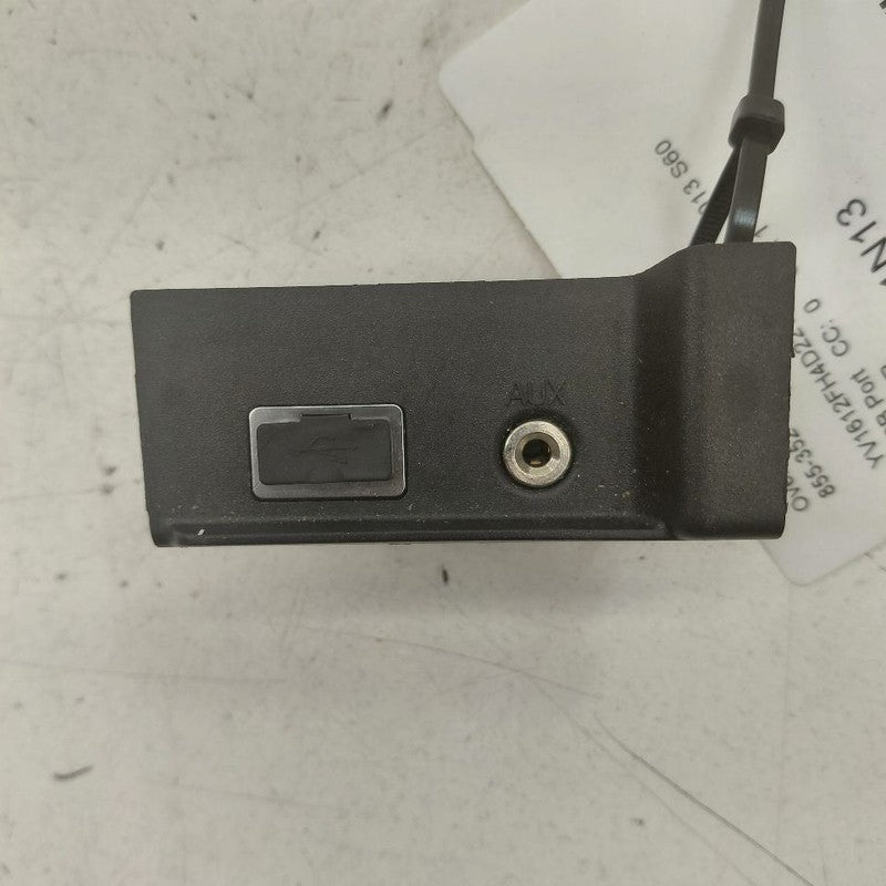 Volvo S60 USB Plug In Hub Port  2013 2014 2015