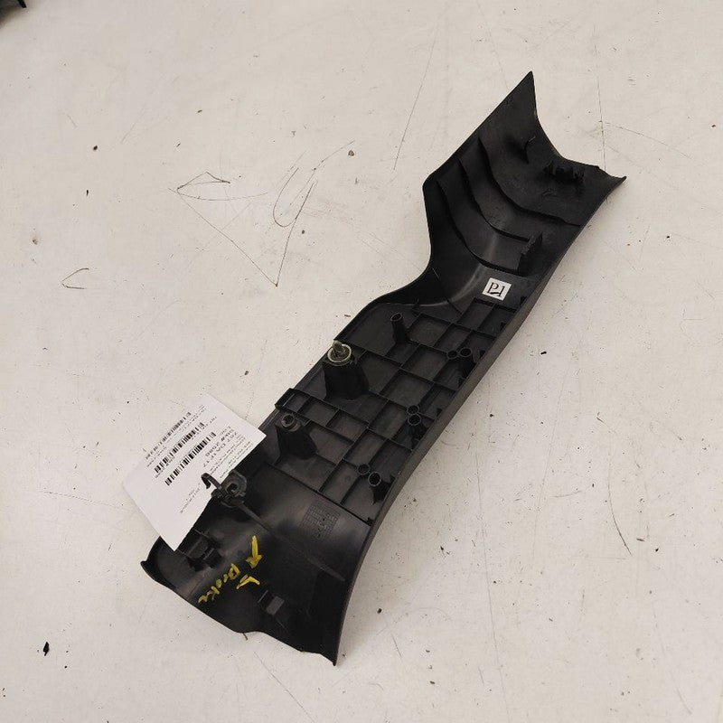 Nissan Rogue Sill Trim Plate Door Jam Threshold Left Driver Rear  2017