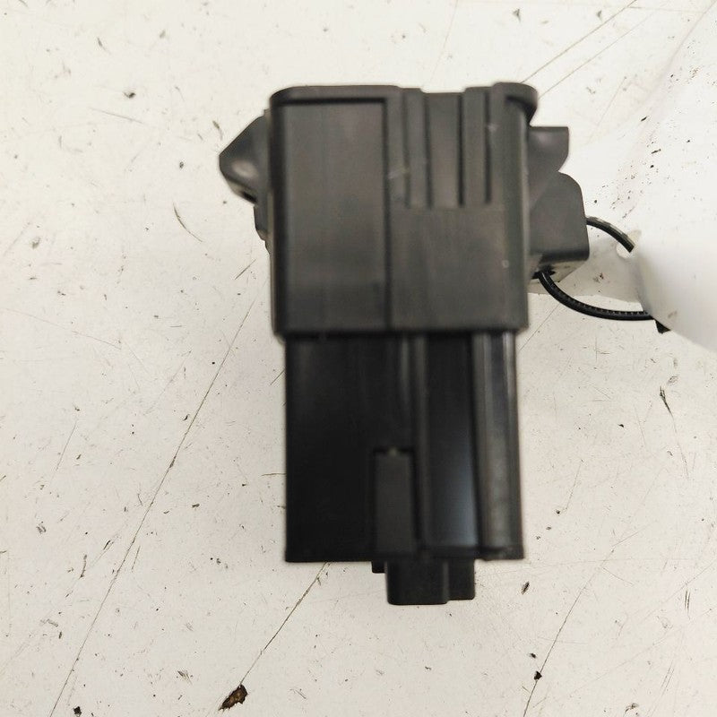 Chevy Trailblazer USB Plug In Hub Port  2023 2022 2021