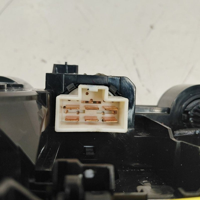 Manual Temperature Control Heat Heater AC Switch Fits 21-24 Nissan Ver