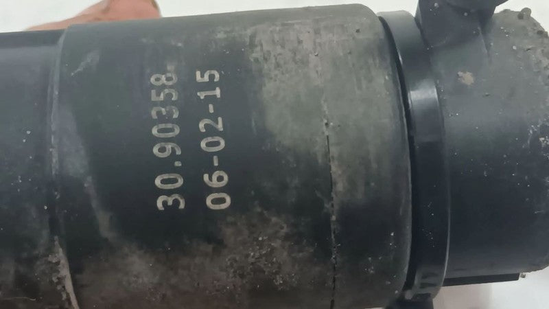 Chrysler 200 Windshield Washer Wash Fluid Reservoir Motor Pump Electric  2015 20