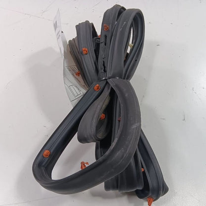 Jeep Compass On Door Seal Rubber Left Rear Back 2017 2018 2019 2020 20