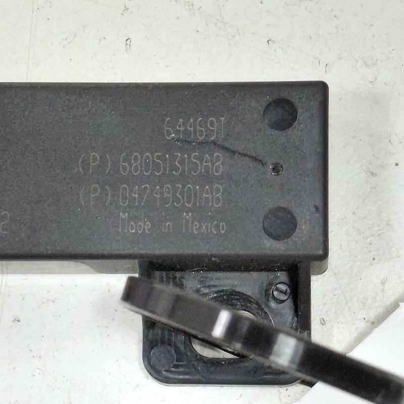 Fiat 500 Keyless Entry Antenna Module {68051315AB} 2016 2017 2018 OEM