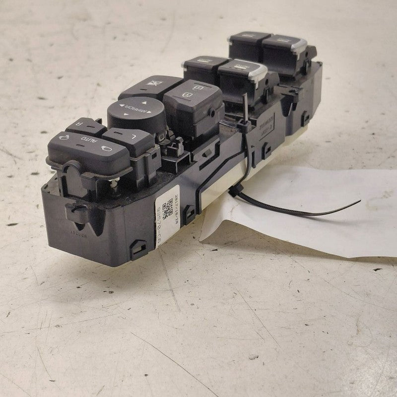 Driver Front Door Master Switch Fits 16-18 Kia Sorento
