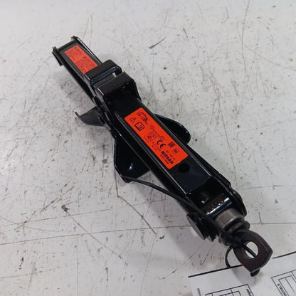 Nissan Kicks Spare Tire Changing Jack  2021 2022 2023 2024