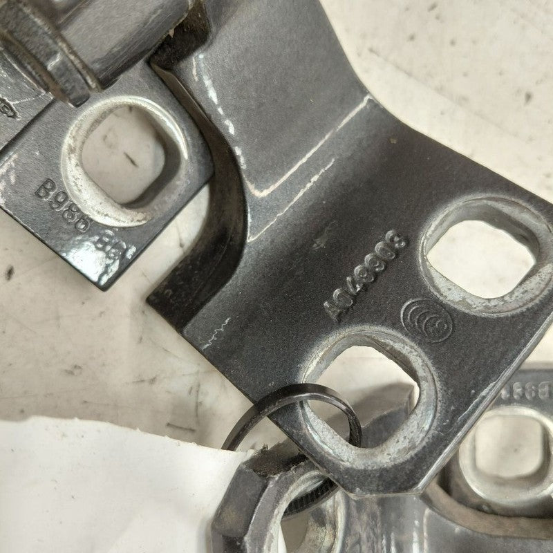 2018 Fiat 500 X Model Door Hinge Set Left Driver Rear
